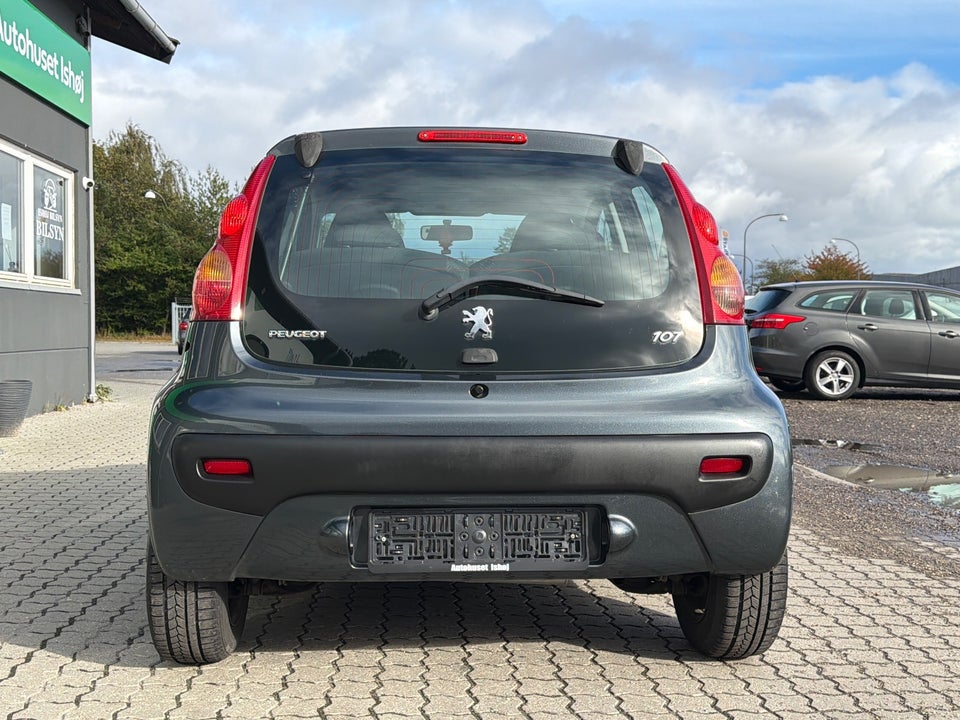 Peugeot 107 1,0 Active 5d