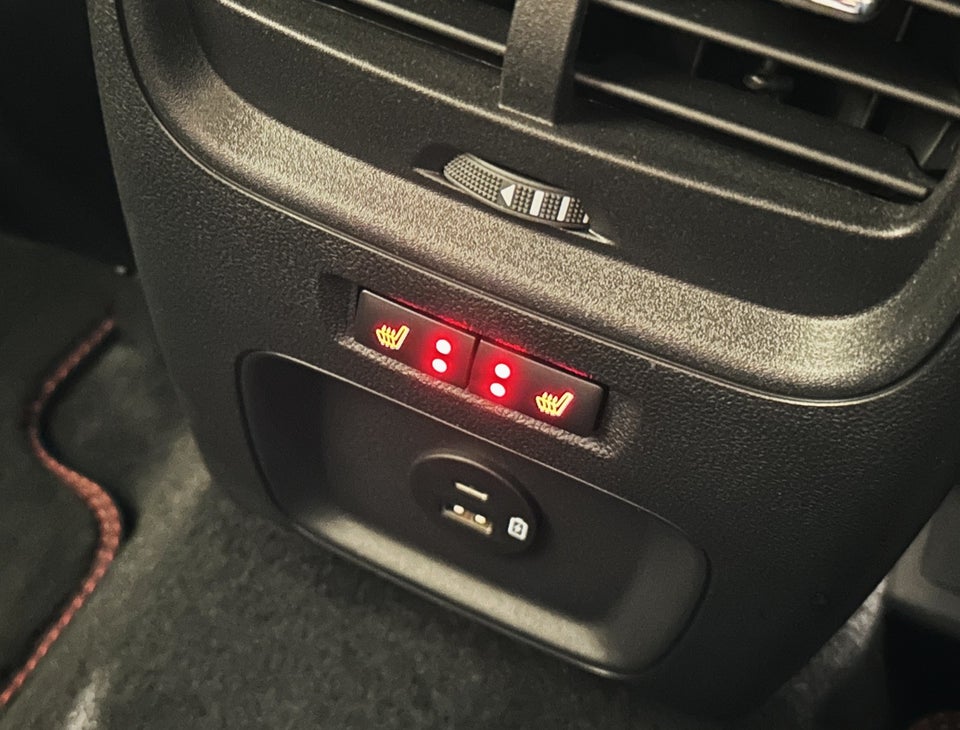 Ford Kuga 2,5 PHEV ST-Line X CVT 5d