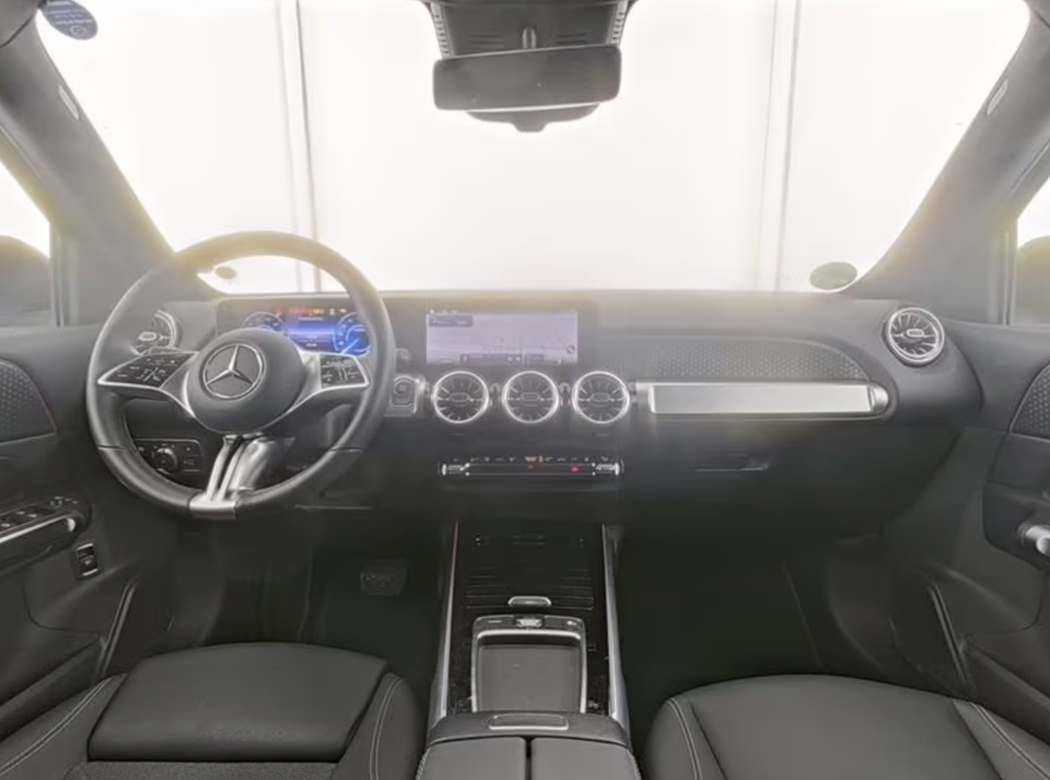 Mercedes EQB250+ Progressive Advance 7prs 5d