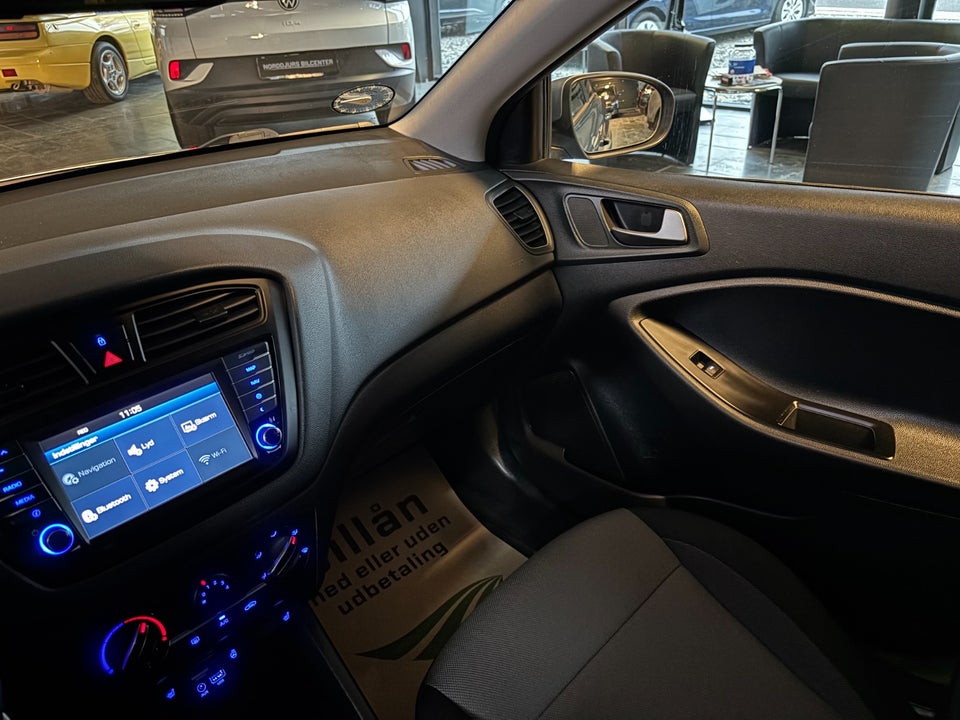 Hyundai i20 1,25 Vision 5d