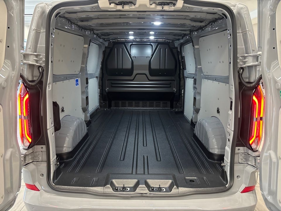 Ford E-Transit Custom 340L 64 Limited