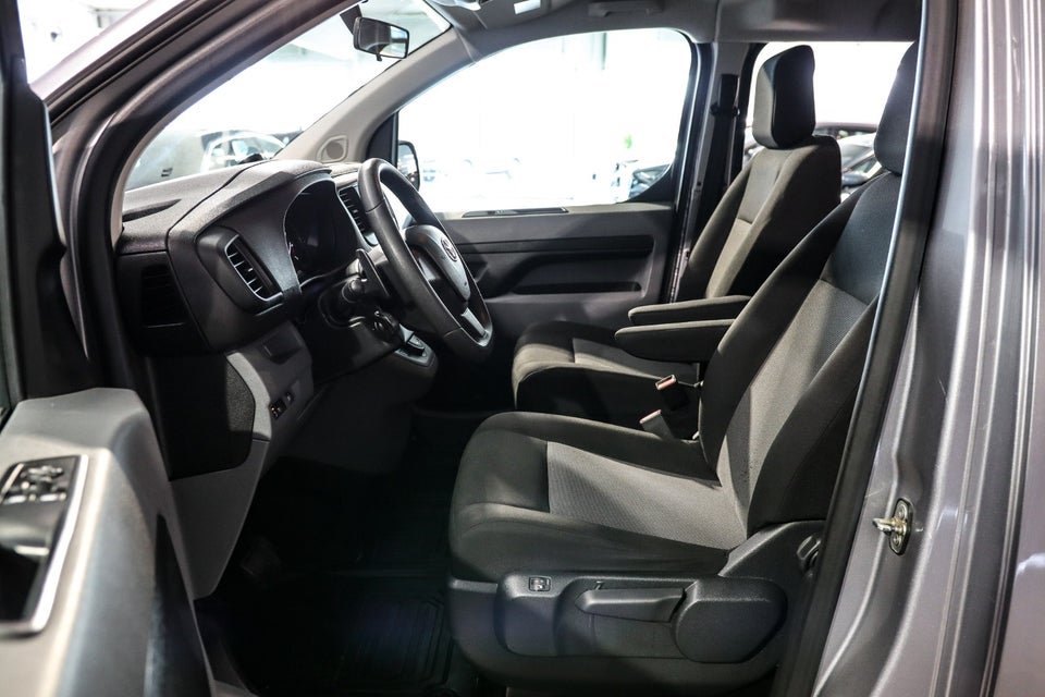 Toyota ProAce Verso 2,0 D 122 Long Family aut. 8prs 4d