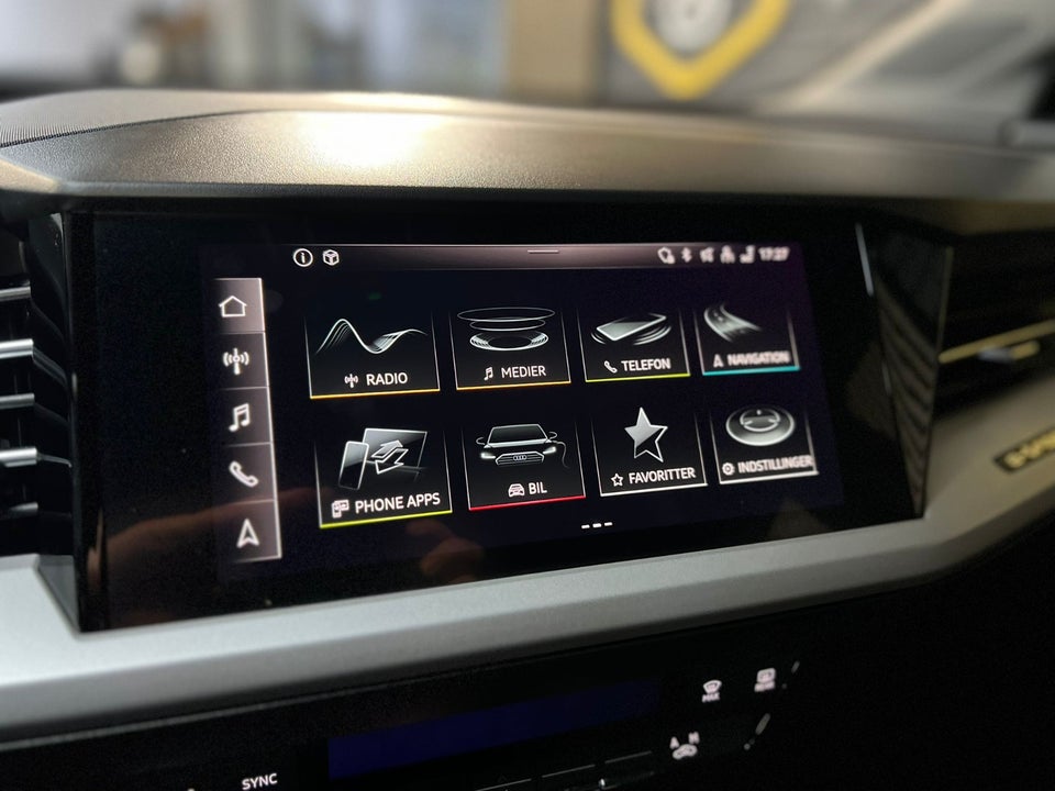 Audi Q4 e-tron 40 Advanced 5d