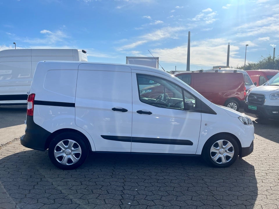 Ford Transit Courier 1,5 EcoBlue Trend