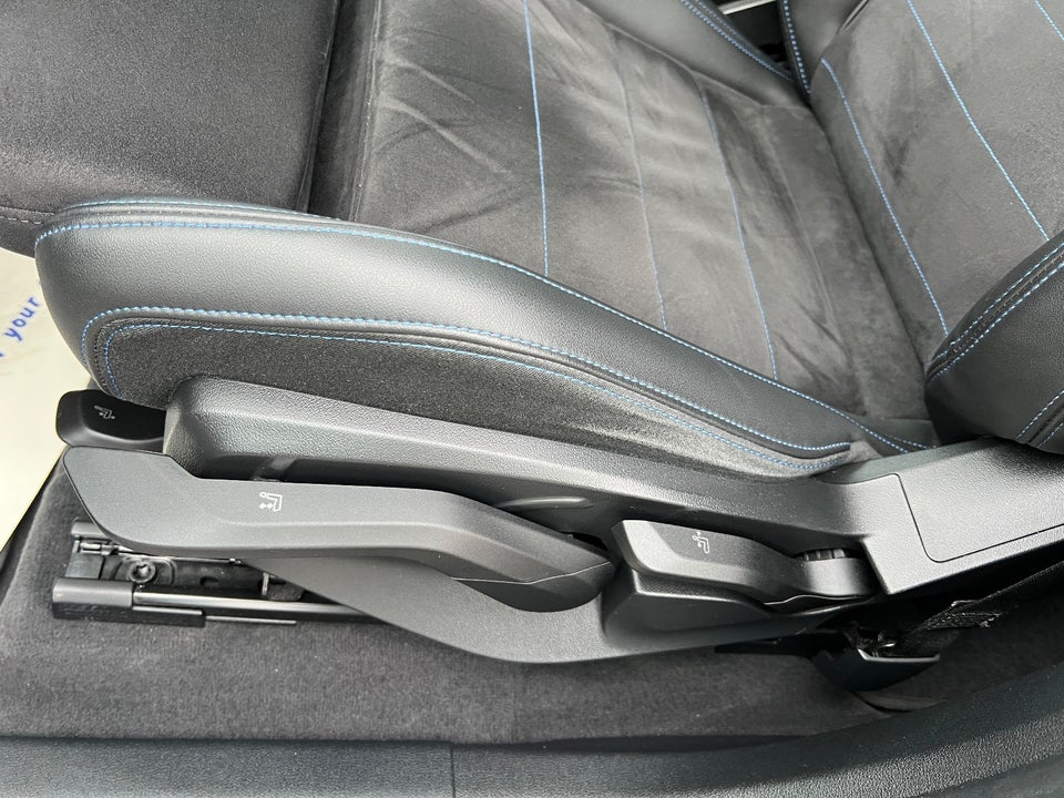 BMW iX1 eDrive20 M-Sport 5d