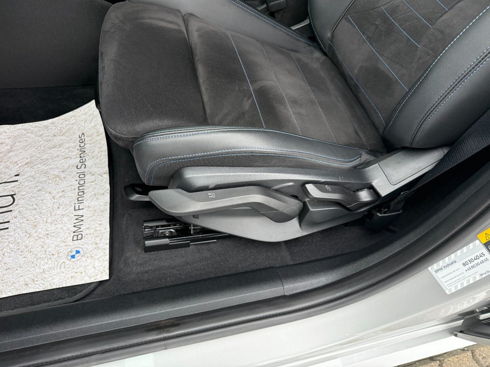 BMW iX1 eDrive20 M-Sport 5d