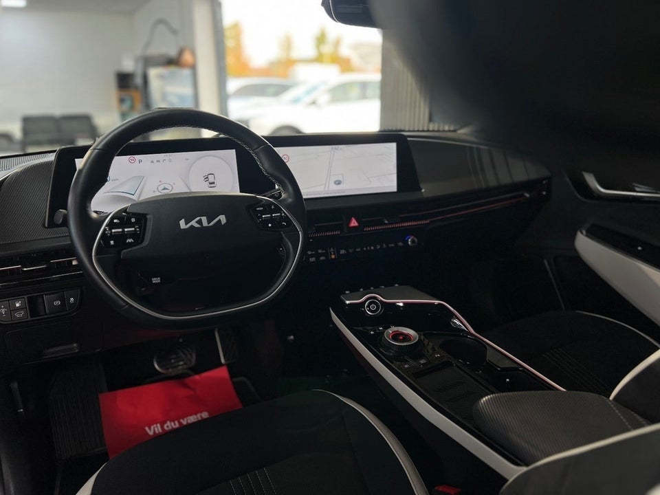 Kia EV6 77 Long Range Performance AWD 5d