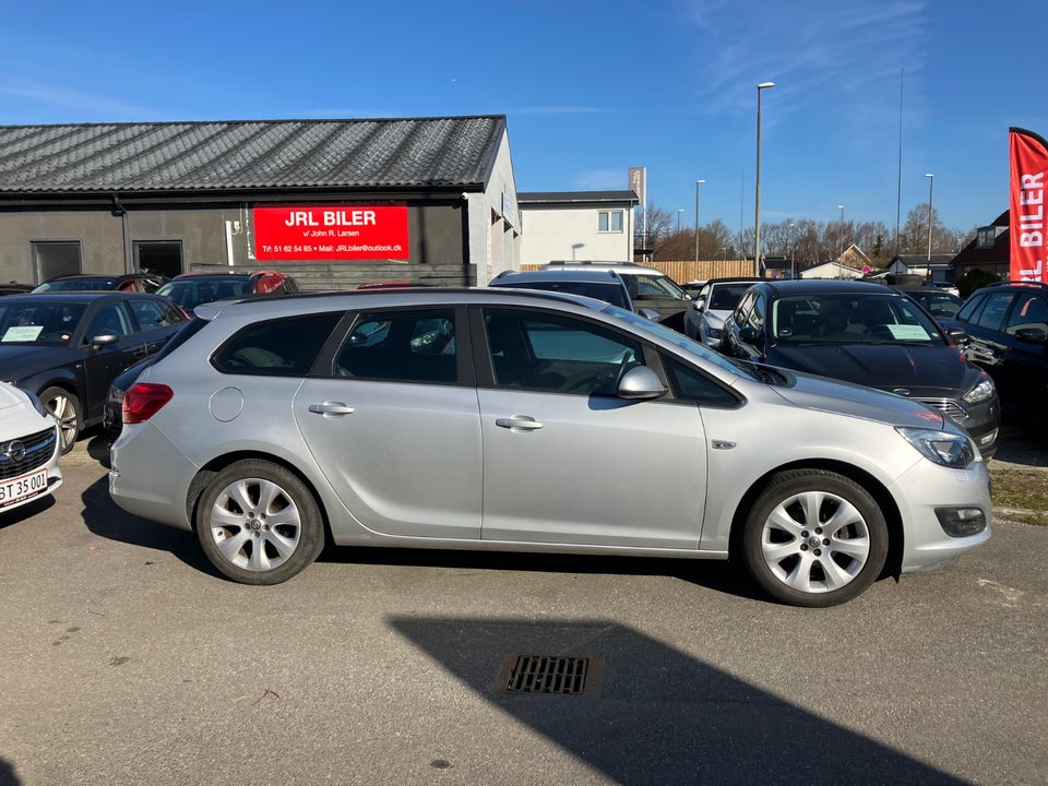 Opel Astra 1,4 T 140 Enjoy Sports Tourer aut. 5d
