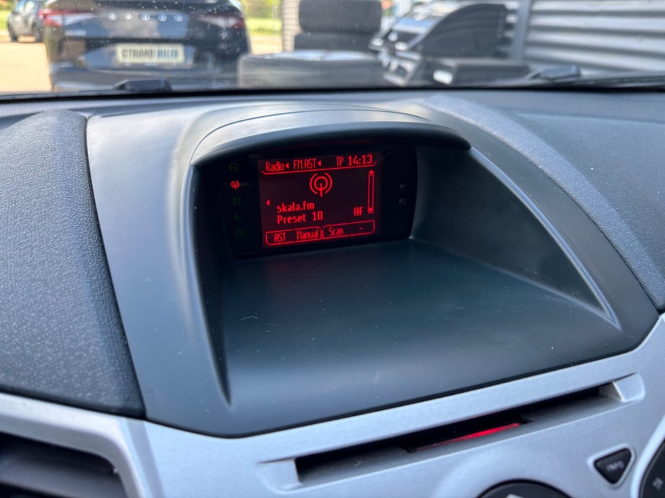 Ford Fiesta 1,25 60 Titanium 5d