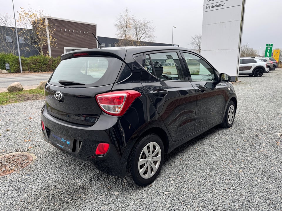 Hyundai i10 1,0 Move 5d