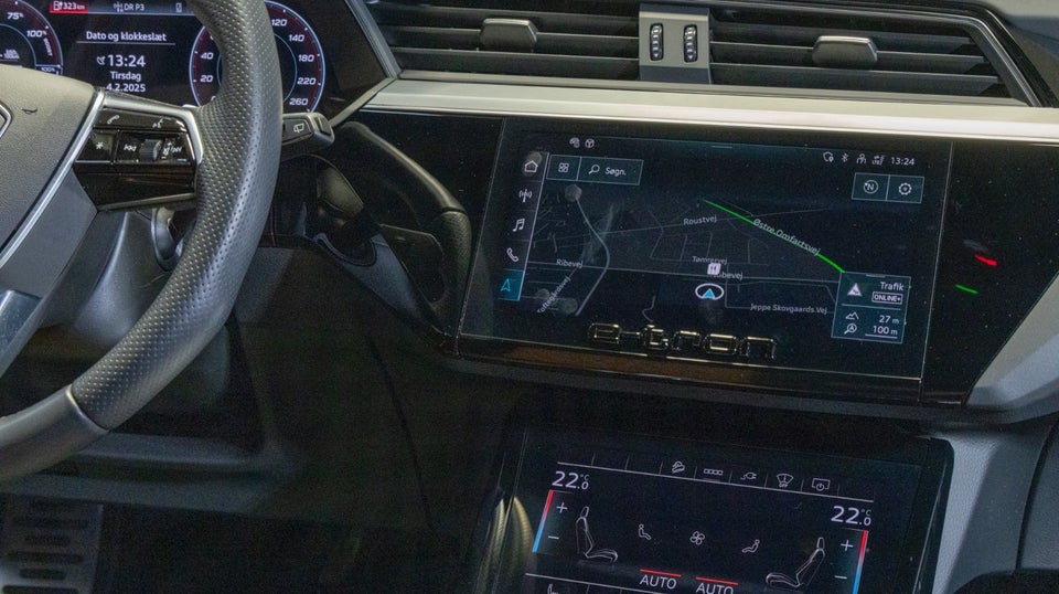Audi e-tron 55 S-line quattro 5d