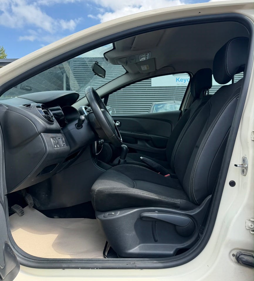 Renault Clio IV 0,9 TCe 90 Expression Optimized 5d