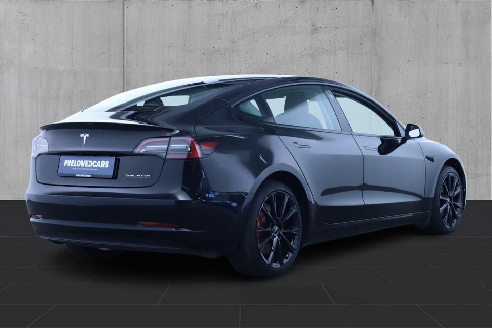 Tesla Model 3 Performance AWD 4d