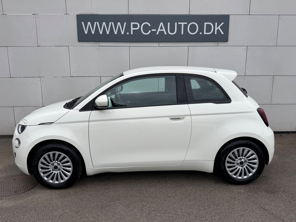 Fiat 500e 42 Icon 3d