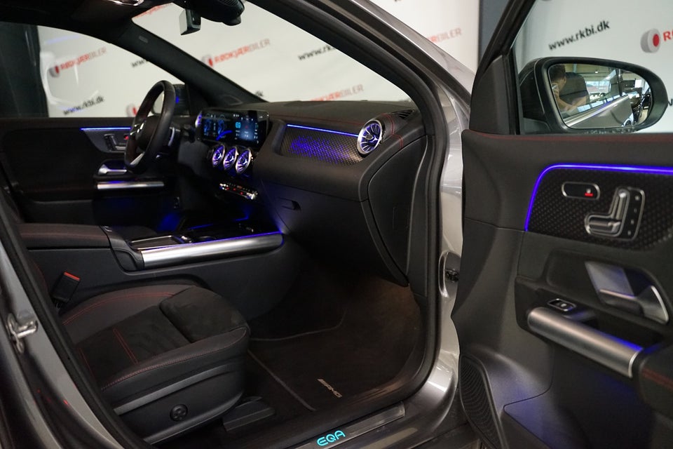 Mercedes EQA350 AMG Line 4Matic Van 5d