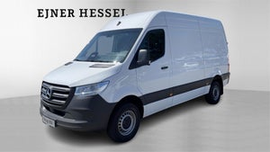 Mercedes Sprinter 317, modelår 2024, 700 km