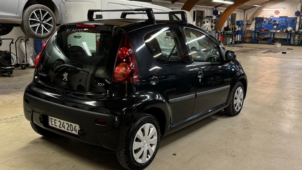 Peugeot 107 1,0 Active 5d