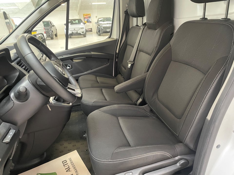 Nissan Primastar 2,0 dCi 150 L2H1 N-Connecta Van