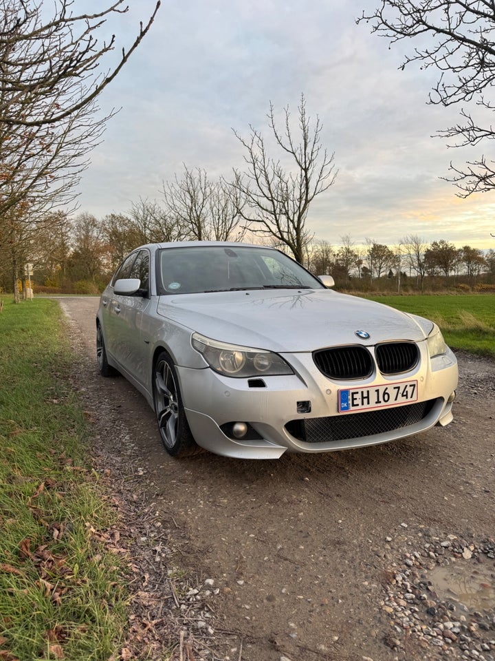 BMW 520i 2,2  4d
