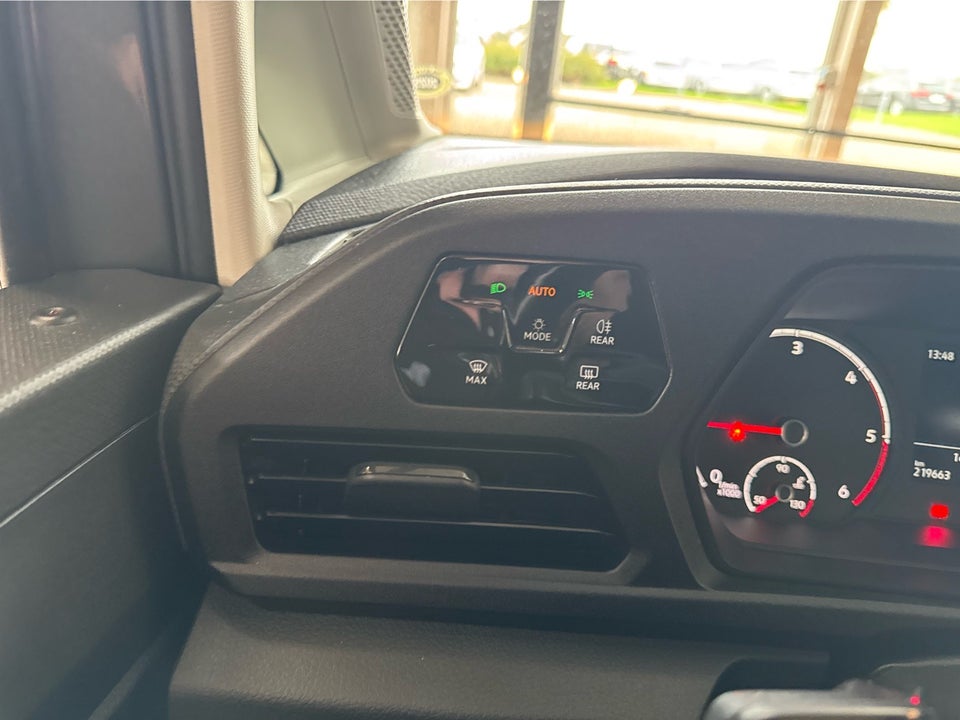 VW Caddy 2,0 TDi 122 DSG Cargo