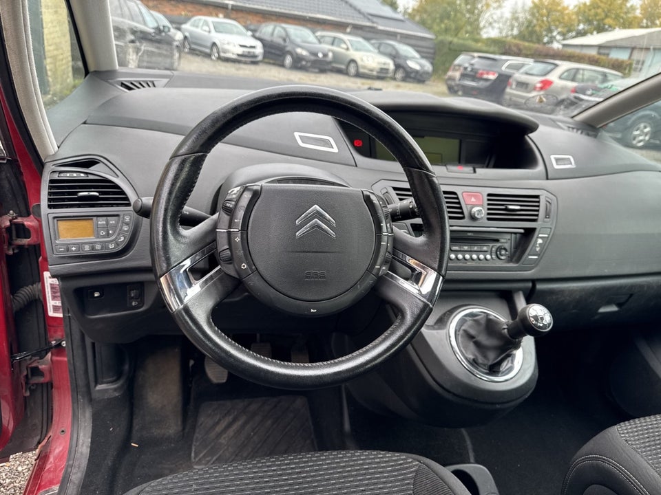 Citroën Grand C4 Picasso 1,8 16V 7prs 5d