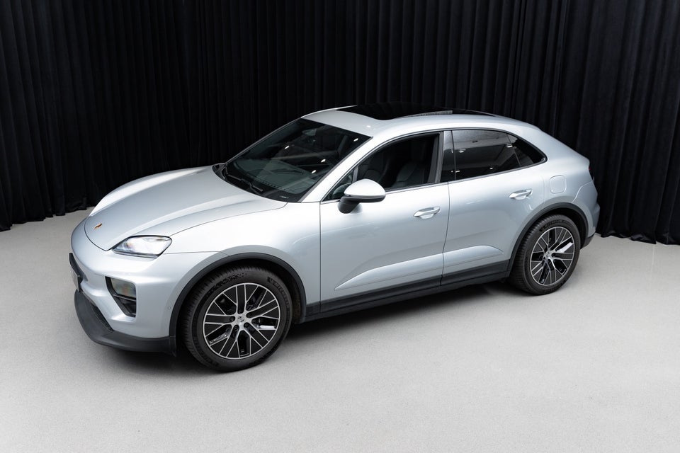 Porsche Macan 5d