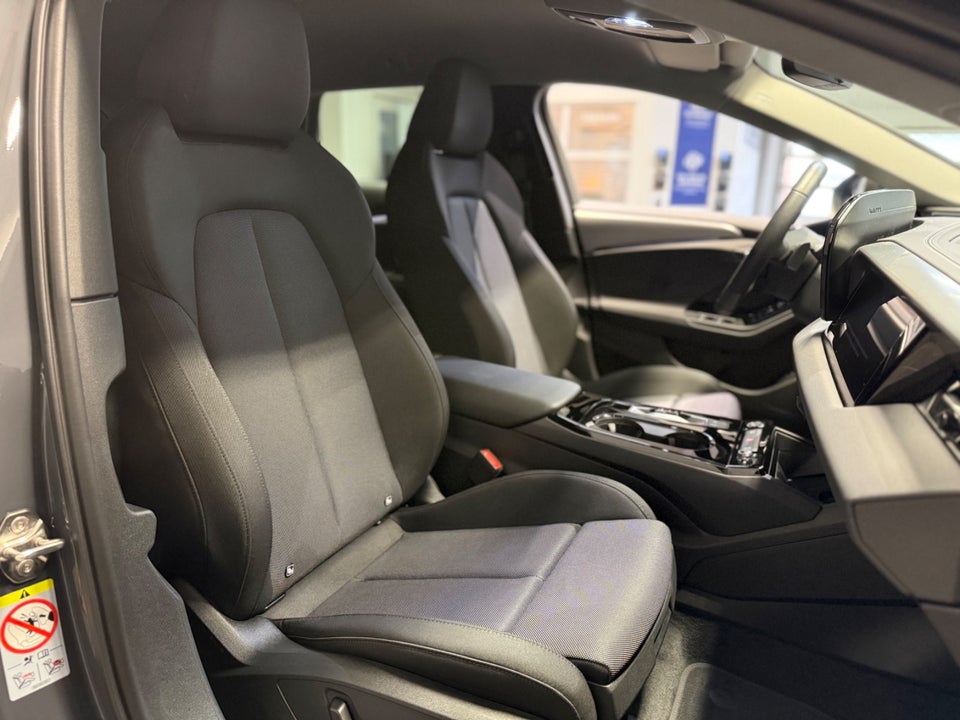 Audi A6 e-tron S-line Avant 5d