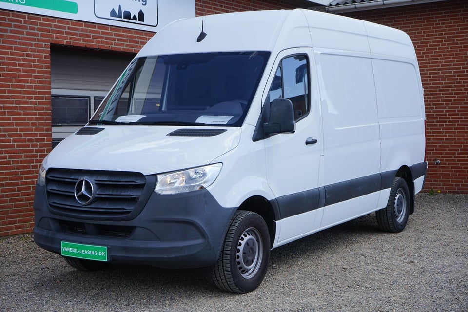 Mercedes Sprinter 316 2,2 CDi A2 Kassevogn RWD