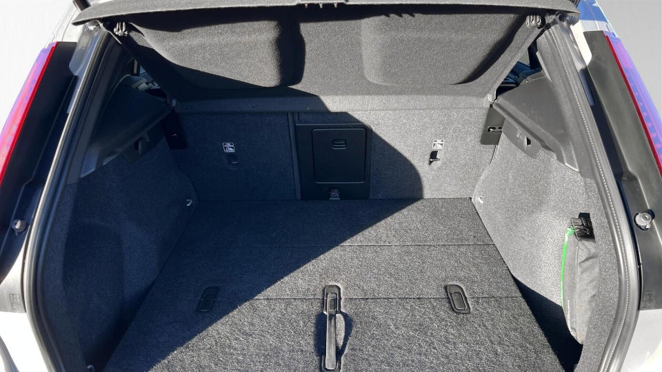 Volvo XC40 ReCharge Extended Range Ultimate 5d