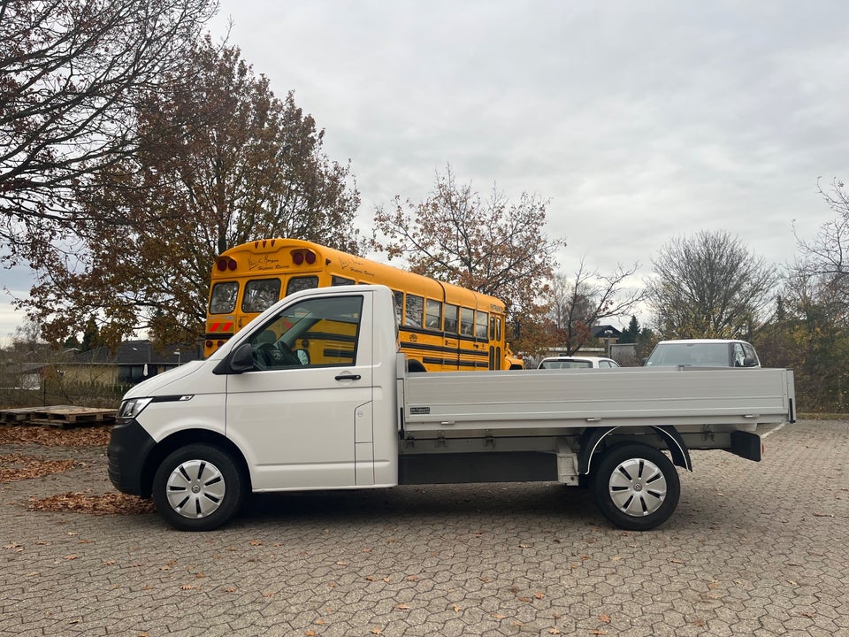 VW Transporter 2,0 TDi 110 Ladvogn lang