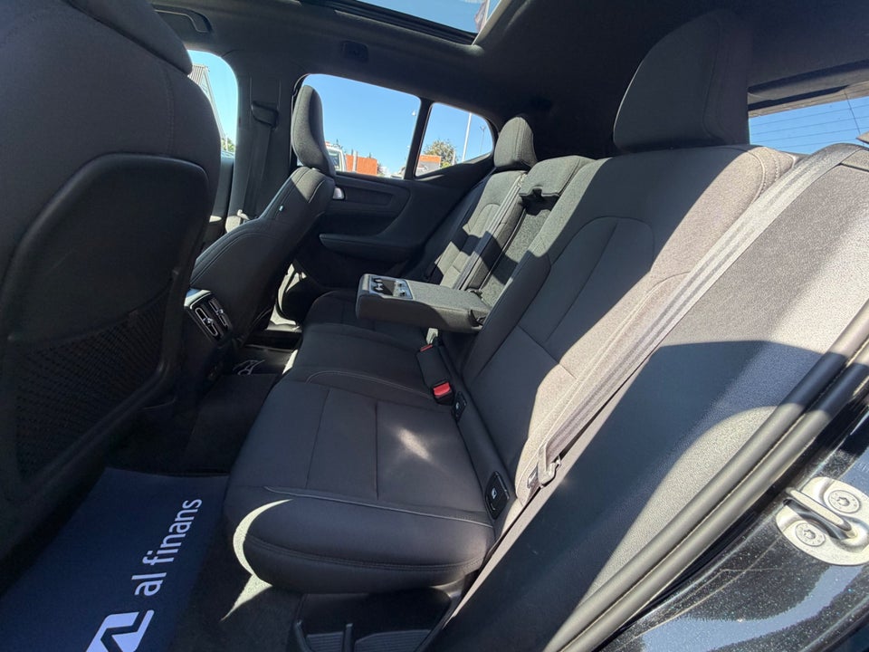 Volvo XC40 ReCharge Extended Range Ultimate 5d