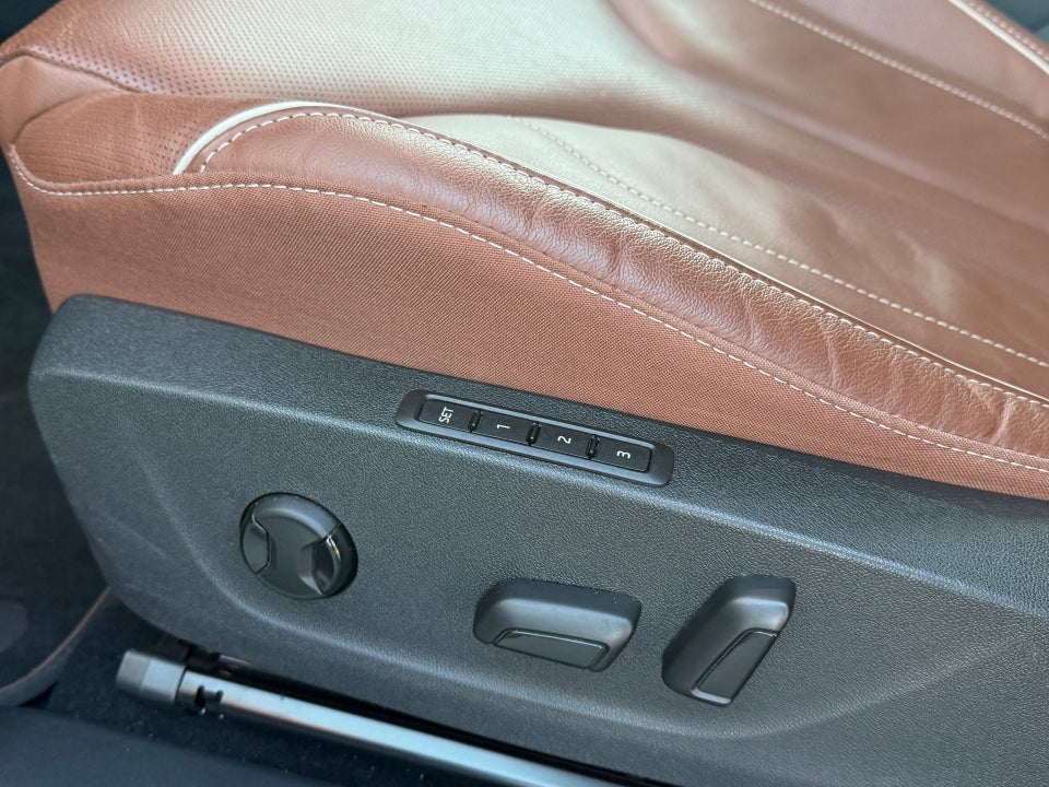 Skoda Enyaq 80 iV Suite 5d