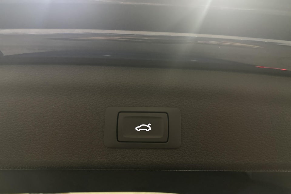 Audi Q3 45 TFSi e Attitude plus S-tr. 5d