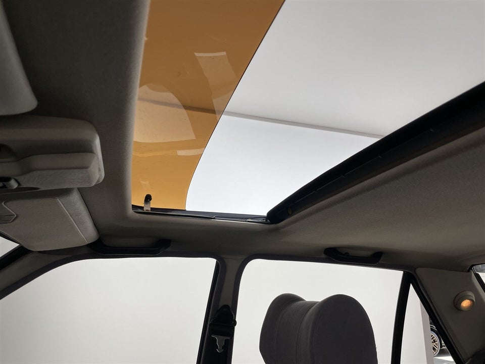 Ford Granada 2,8i GL aut. 4d