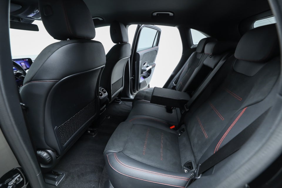 Mercedes EQA250+ AMG Advance 5d