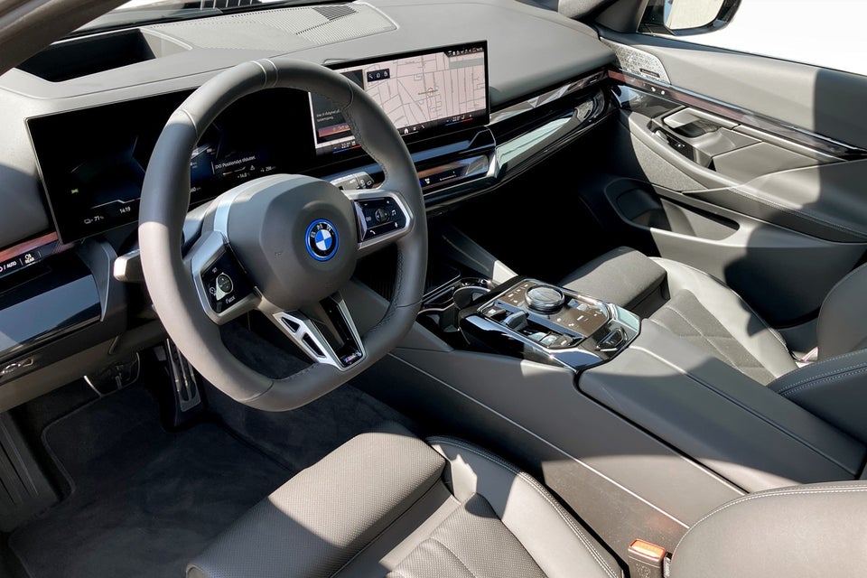 BMW i5 eDrive40 Touring Supercharged 5d