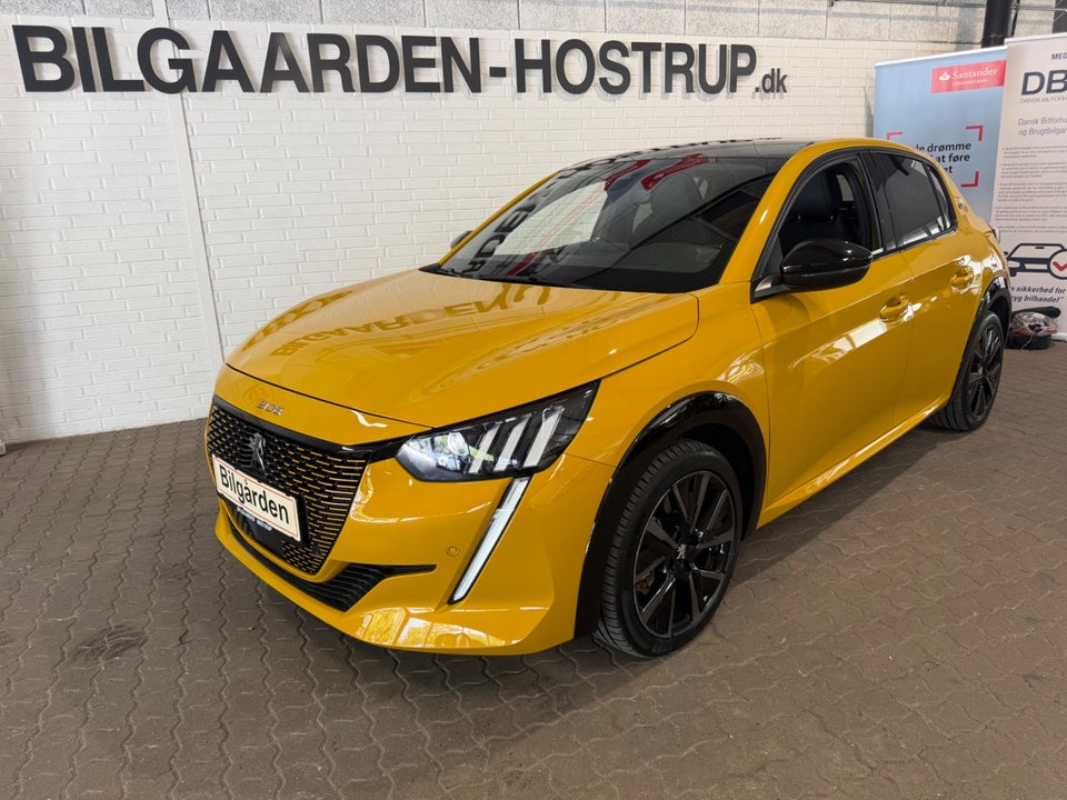 Peugeot e-208 50 GT 5d