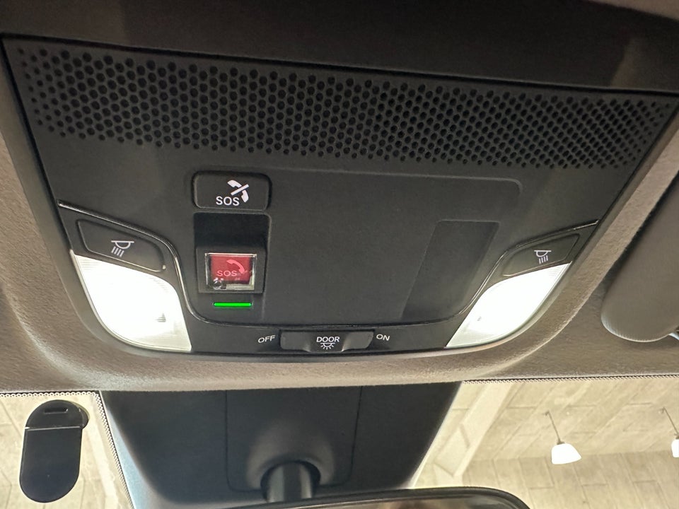 Honda Jazz 1,5 i-MMD Executive eCVT 5d