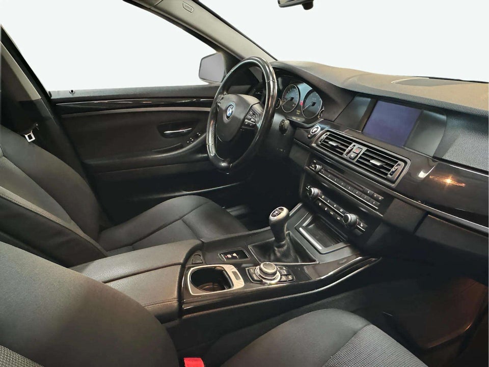 BMW 520d 2,0 Touring 5d