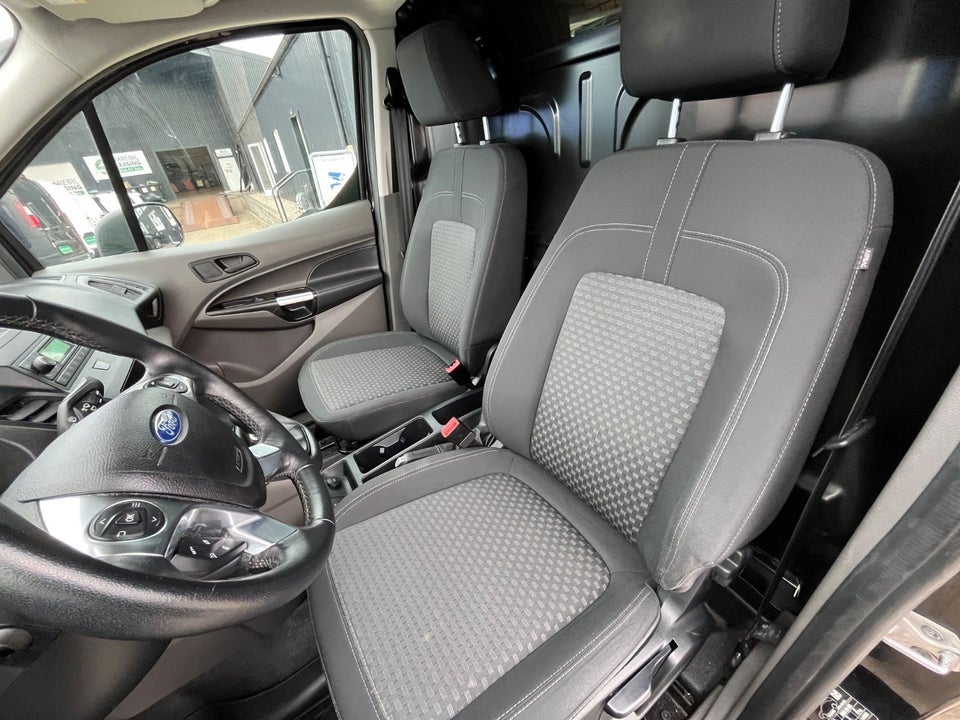 Ford Transit Connect 1,5 EcoBlue Trend kort