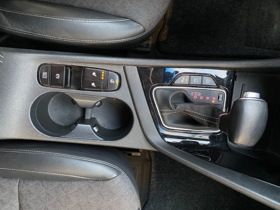 Kia Niro 1,6 PHEV Advance DCT 5d