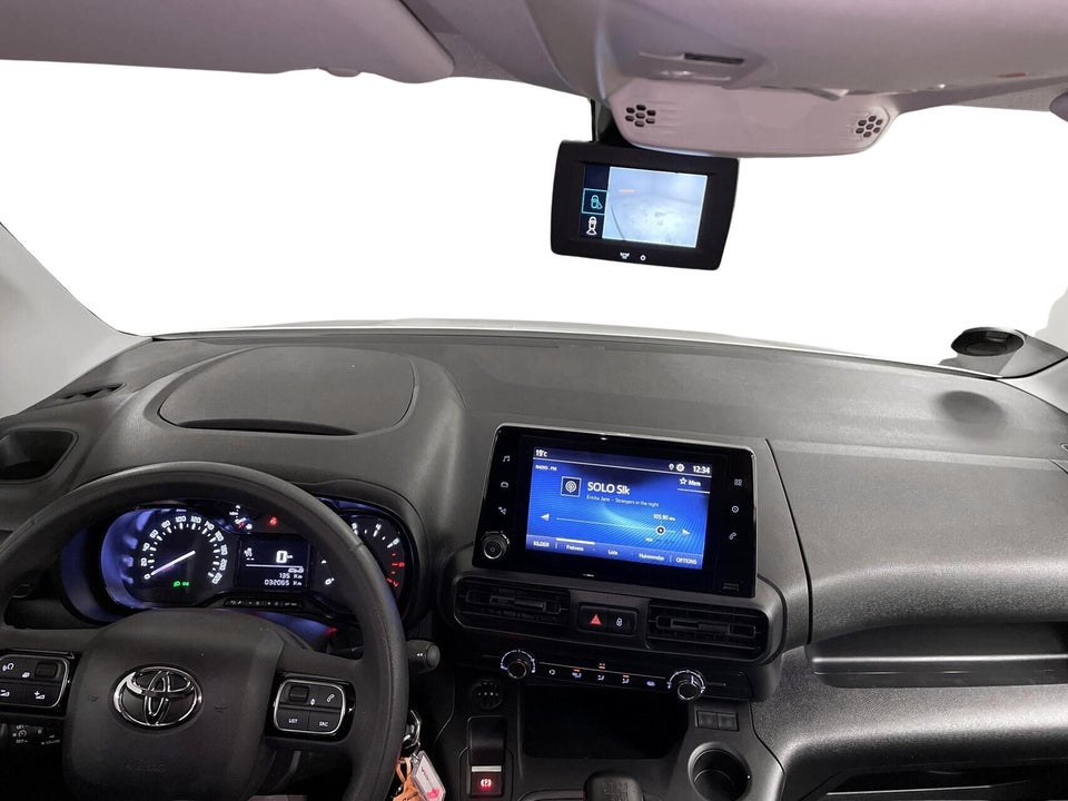 Toyota ProAce City 1,5 D 102 Medium Comfort Master