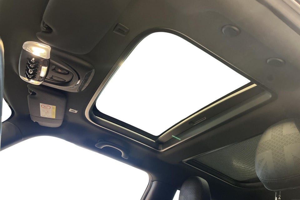 MINI Cooper SE Yours Trim 3d