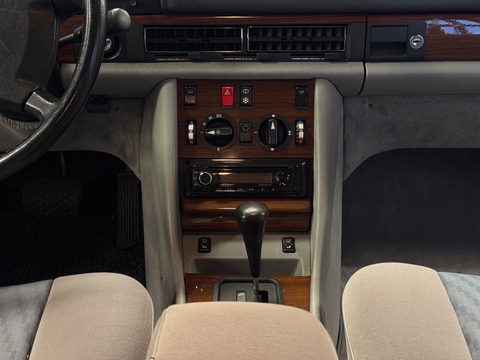 Mercedes 420 SE 4,2  4d