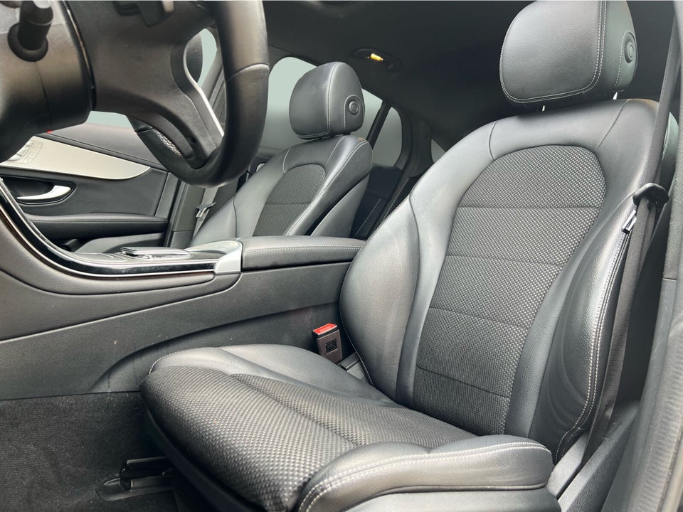Mercedes GLC300 de 2,0 Coupé aut. 4Matic 5d