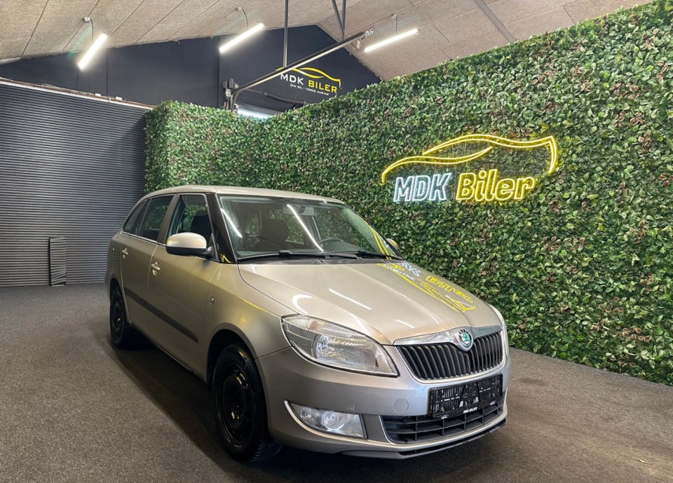 Skoda Fabia 1,2 TSi 105 Ambiente Combi 5d