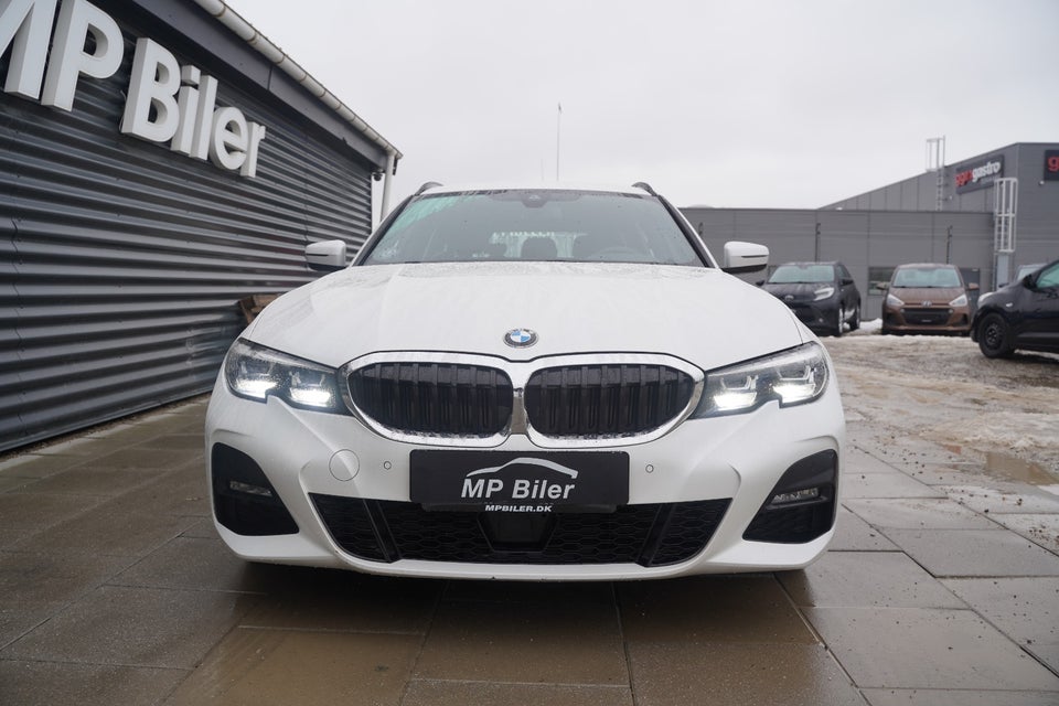 BMW 330i 2,0 Touring M-Sport aut. 5d