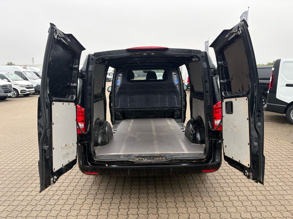 Mercedes Vito 119 2,2 CDi Complete aut. XL