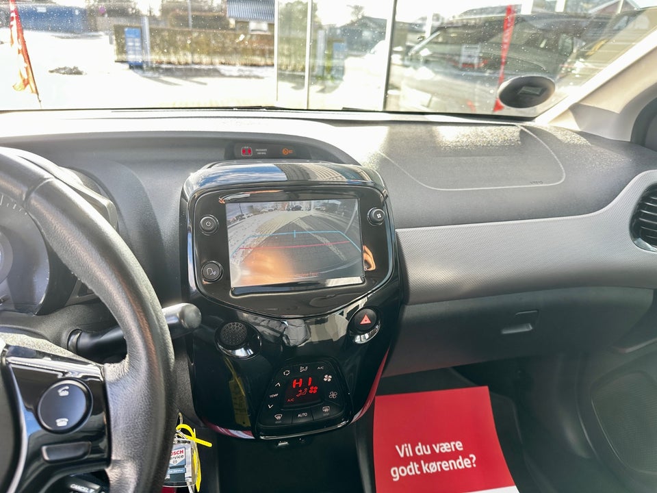 Peugeot 108 1,0 e-VTi 72 Allure+ 5d