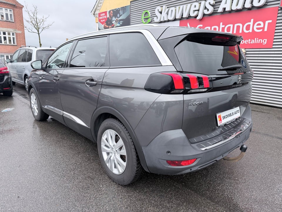 Peugeot 5008 1,5 BlueHDi 130 Allure EAT8 7prs 5d